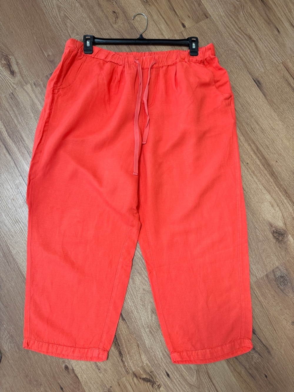 Lane Bryant linen blend  pull on cropped pants, size 14/16W